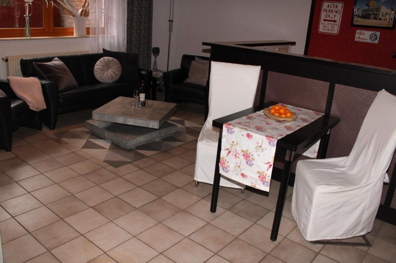 Wohnen In Einer Privatstrasse Apartment Marl Bagian luar foto